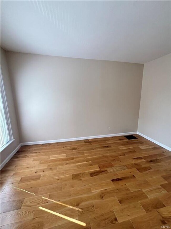 Photo - 221 Turin St Unit 2