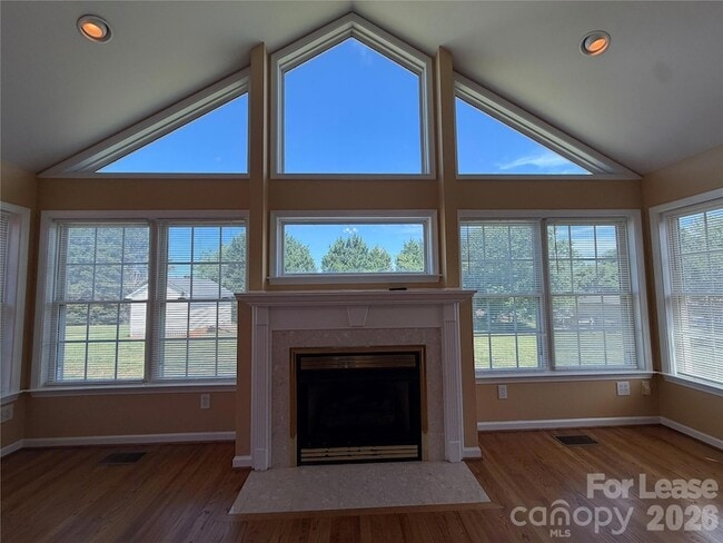 Photo - 236 Meadow Oaks Dr