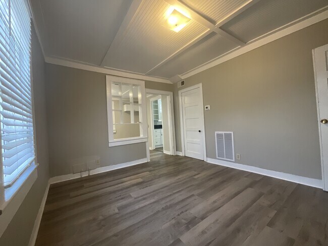 Photo - 1020 Adams St