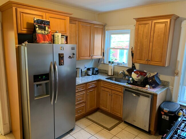 Photo - 1081 Broadway Unit 2