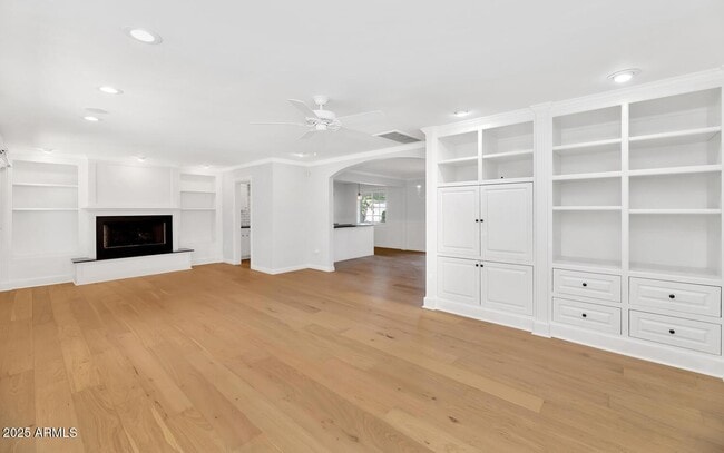 Photo - 4621 N 43rd St