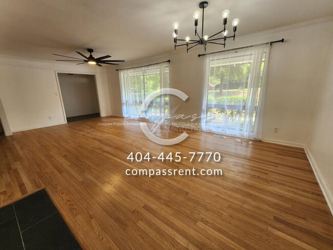 Photo - 2636 Whiteleigh Ct NE