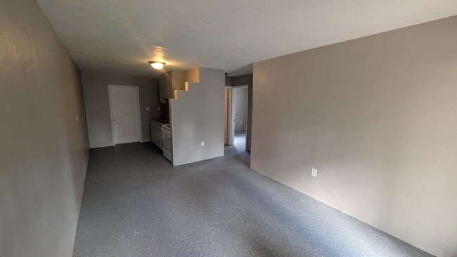 Photo - 2/1 home in sarasota, great location, and ... Unit 1