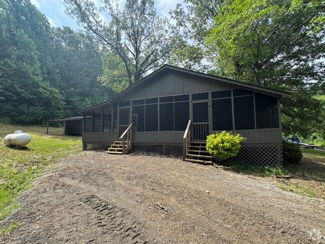 Building Photo - 2890 Kelly Rd Rental