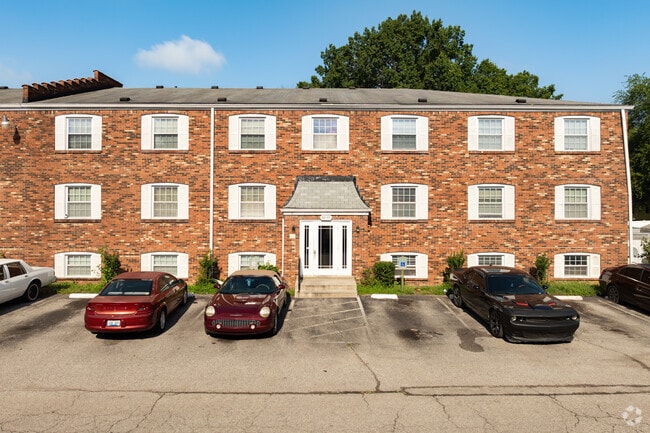 Entrance - The San Jose Court Apartment Community