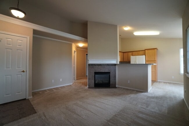 Building Photo - 3944 Riviera Grove Unit 203 Rental