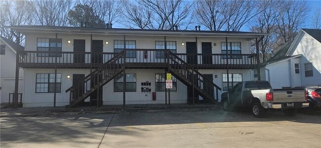 632 Whitham Ave Unit 9