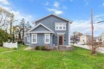 Building Photo - 15 Ancona Rd Unit 1