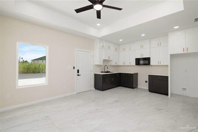 Photo - 11 Skyview St Unit 1