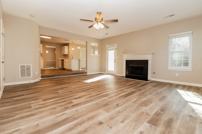 Photo - 7210 Mahogany Dr