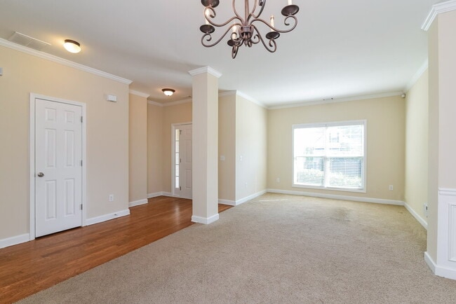 Photo - 738 Austin Creek Dr