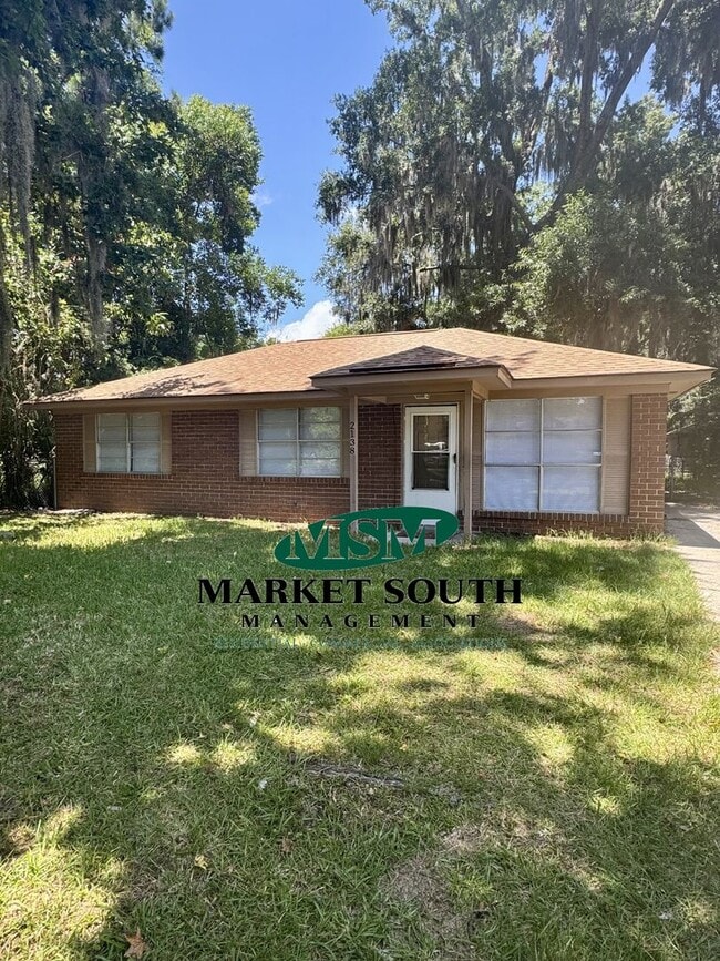 LAMARVILLE GEM- AVAILABLE NOW! - LAMARVILLE GEM- AVAILABLE NOW! House