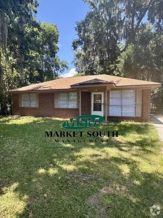Building Photo - LAMARVILLE GEM- AVAILABLE NOW! Rental
