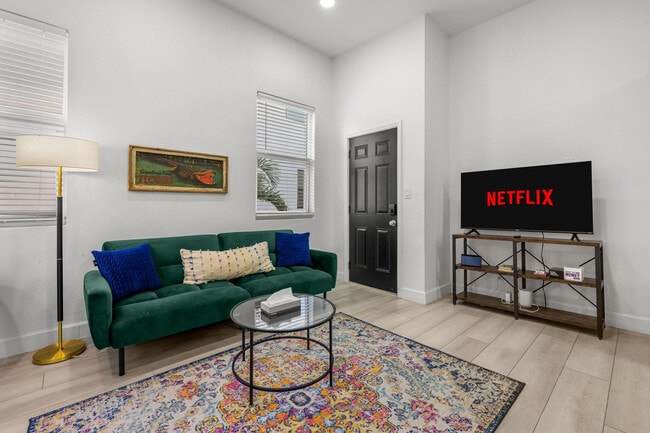 Photo - 1862 6th St Unidad ID1287530P