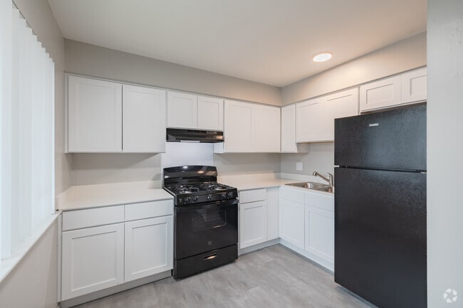 Interior Photo - The Ranches Of Rosebrook Rental