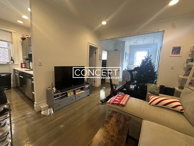 Photo - 106 Queensberry St Condo Unit 12DY