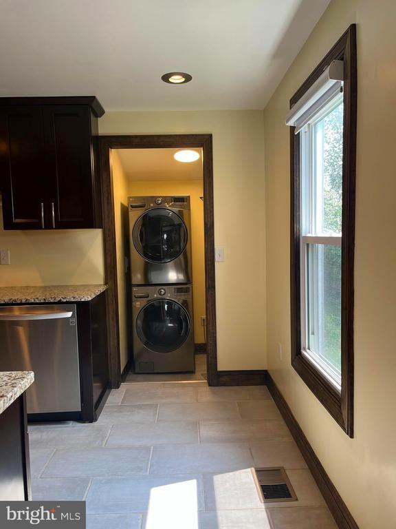 Photo - 120 N Frederick St