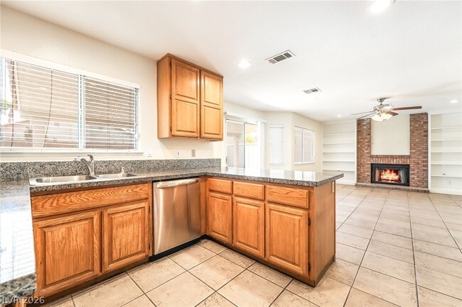 1829 Vaccaro Pl