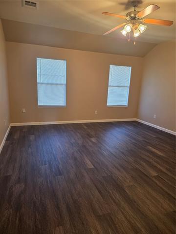 Photo - 1432 Baylee St