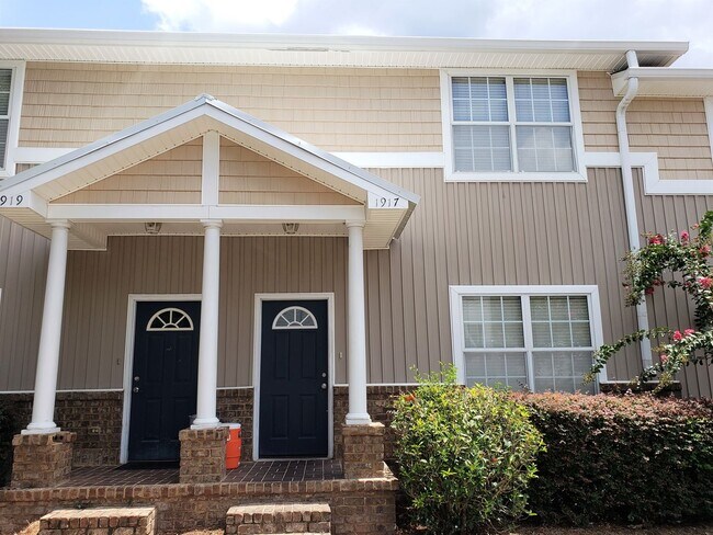 Photo - 3 bedroom/ 3 bath town home for rent in Univerity Green's gated community with a pool and renting...