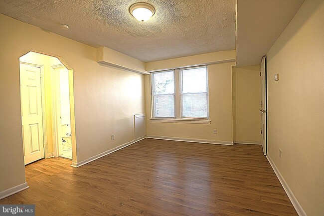 Photo - 4329 Halley Terrace SE