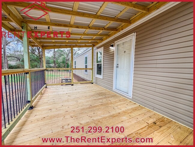 Photo - 4883 Christopher Rd