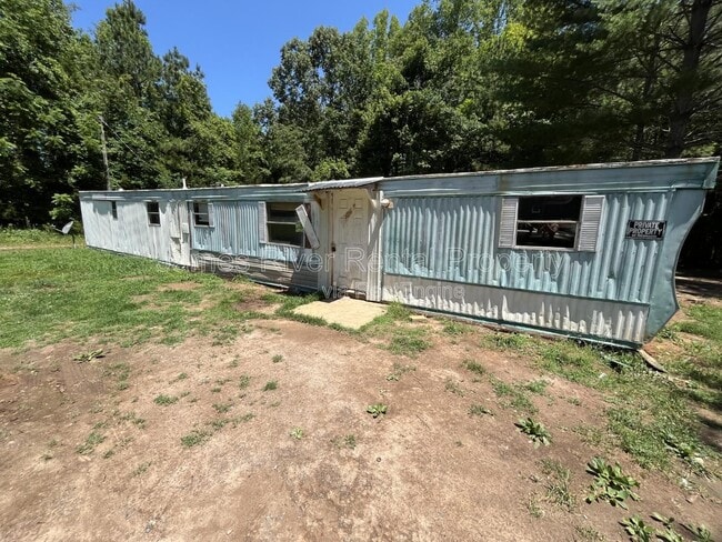 Building Photo - 51 White Pine Dr