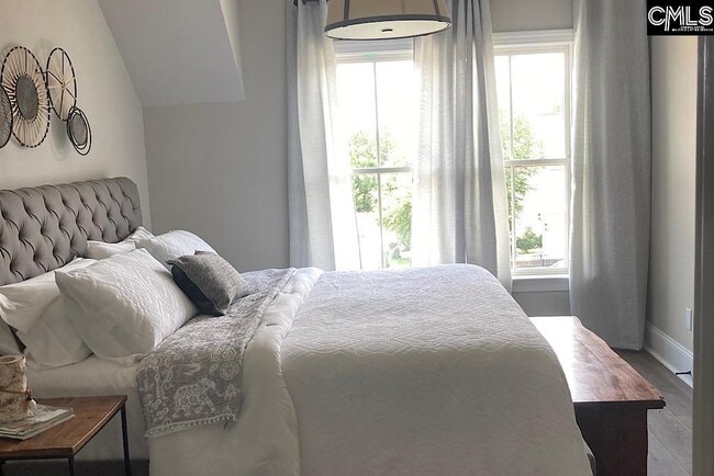 Photo - 821 Harborside Ln