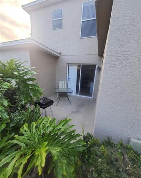 Photo - 1733 Pointe W Wy