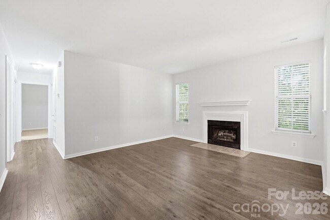Photo - 6000 Gray Gate Ln