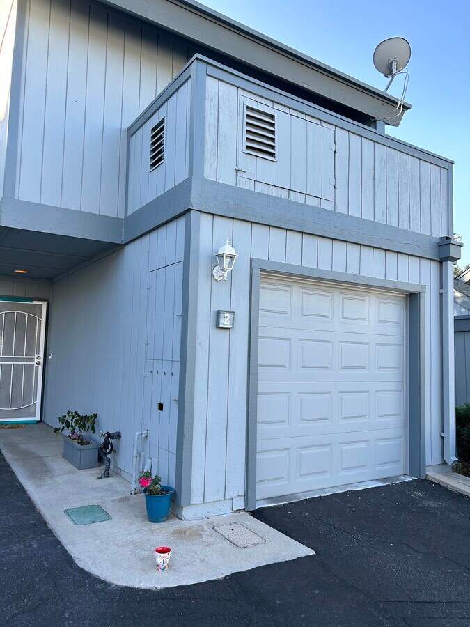 2 Quail Ridge Dr Condo Unit 2 Condo for Rent in Atascadero, CA