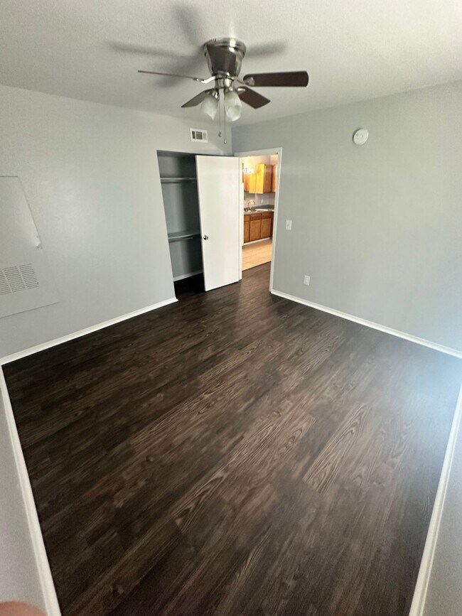 Photo - C&W Crutcher Apartments