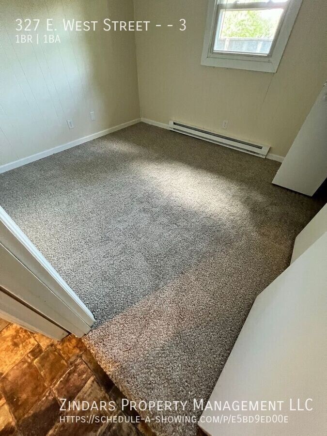 Photo - 327 E West St Unit 3