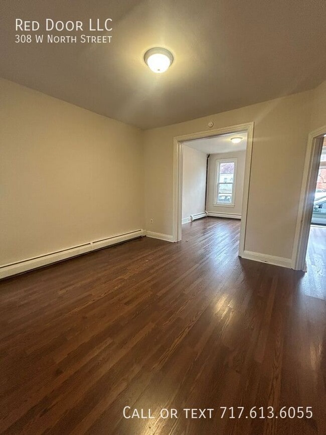 Photo - 308 W North St