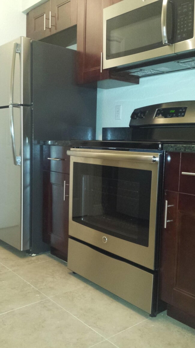 Photo - 1708 Belmont Pl Unit 1708