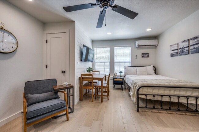 Photo - The Vanderbilt