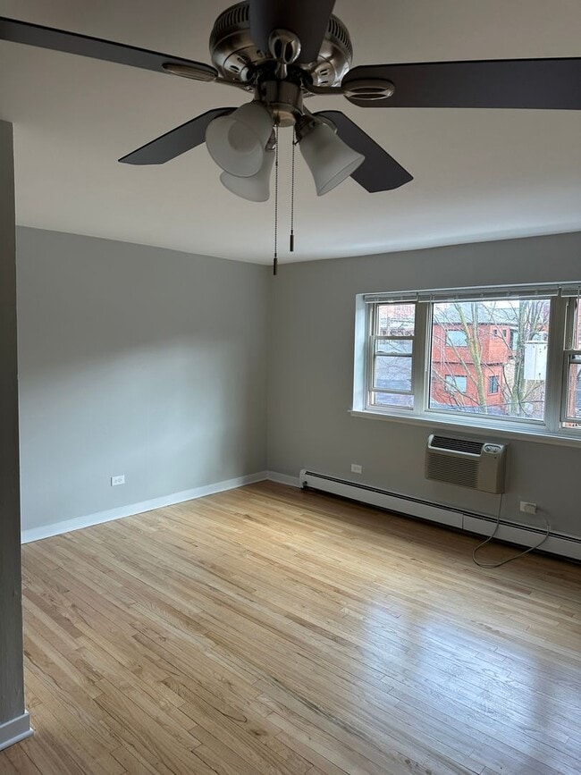 Photo - 3161 N Cambridge Ave