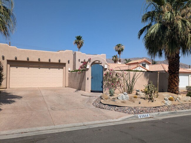 Classic 3 Bedroom Spanish Home with Pool -... - Classic 3 Bedroom Spanish Home with Pool -...