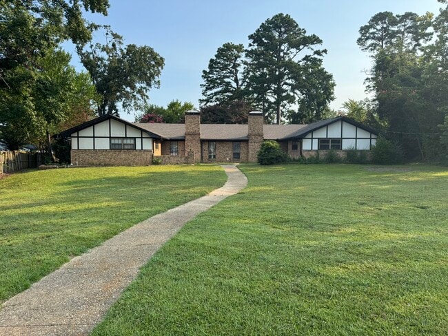 Building Photo - 1524 Timber Creek Dr