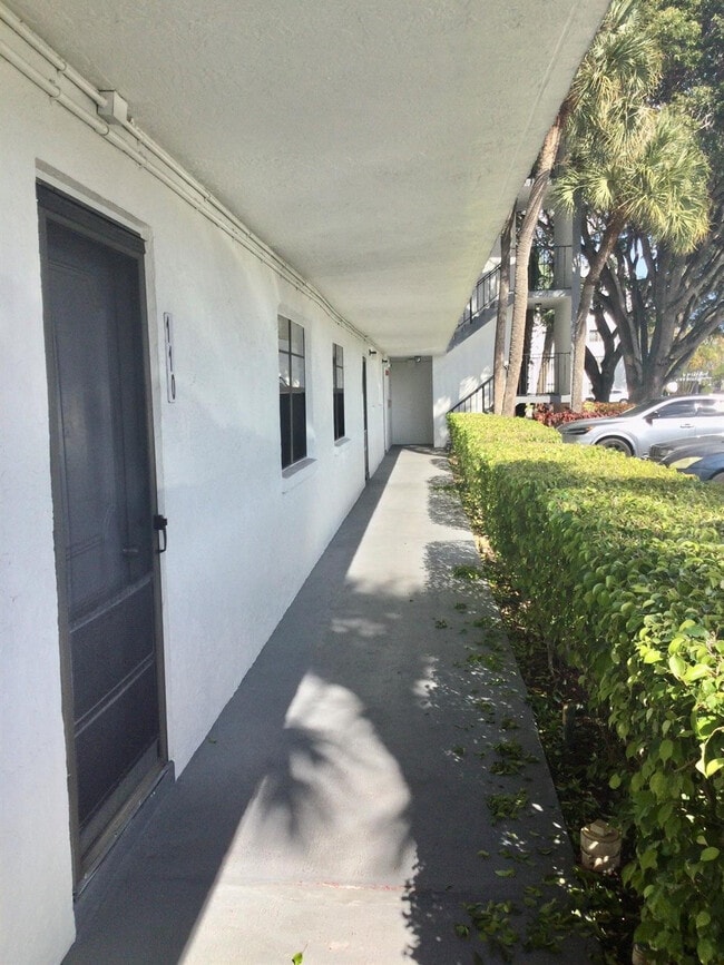 Photo - 9233 SW 8th St Unit 110