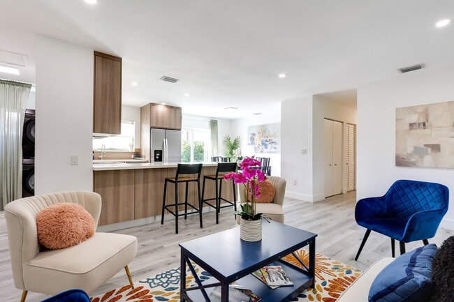 Building Photo - 6174 SW 64th Terrace Unit ID1306946P