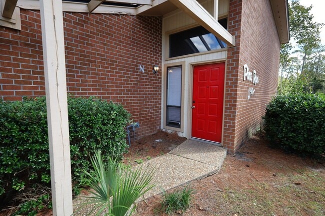 Building Photo - 1307 Baytree Dr