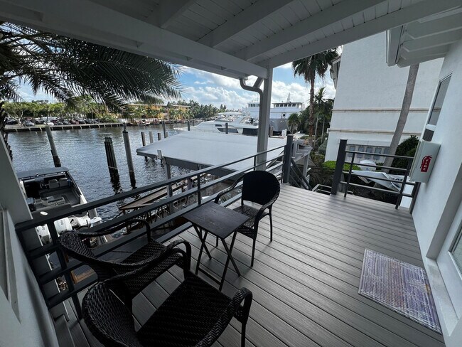 Photo - 904 NE 20th Ave