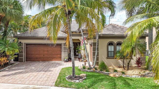 Photo - 1289 Beacon Cir