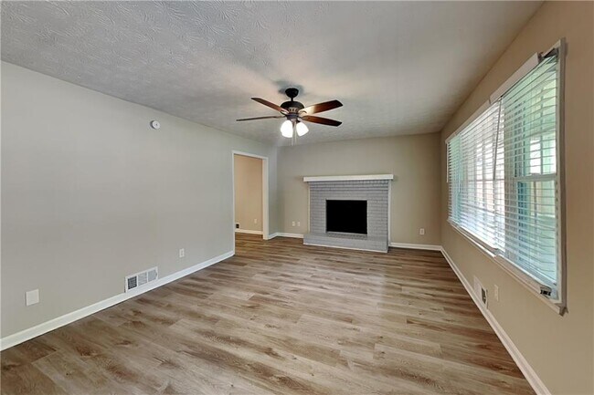 Photo - 5104 Dogwood Hills Dr