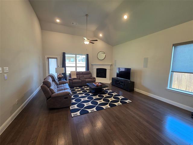 Photo - 2629 Gosling Way