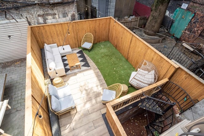 Photo - 235 Bloomfield St Unit 2