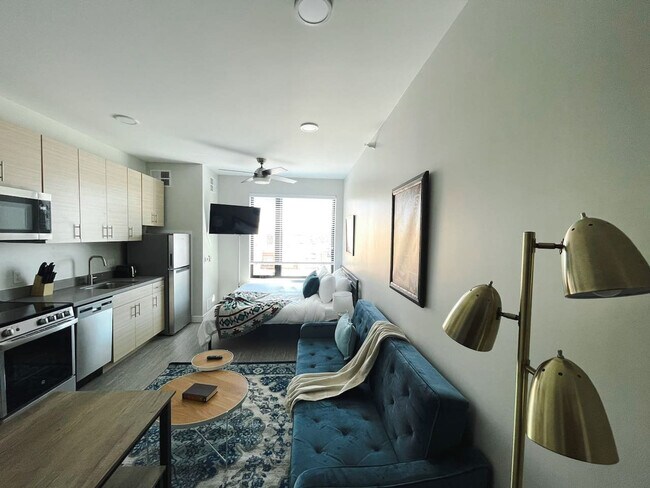 Photo - 2530 University Ave Unit SI ID1534883P