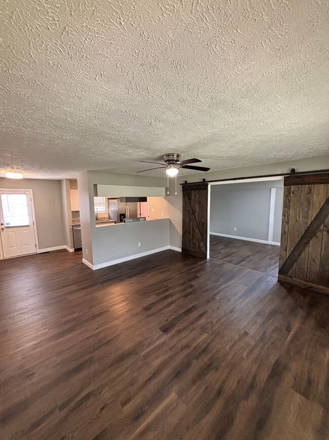 Photo - Spacious 3BR Rancher Near Washington Pike – Quiet Setting, Minutes to Downtown!