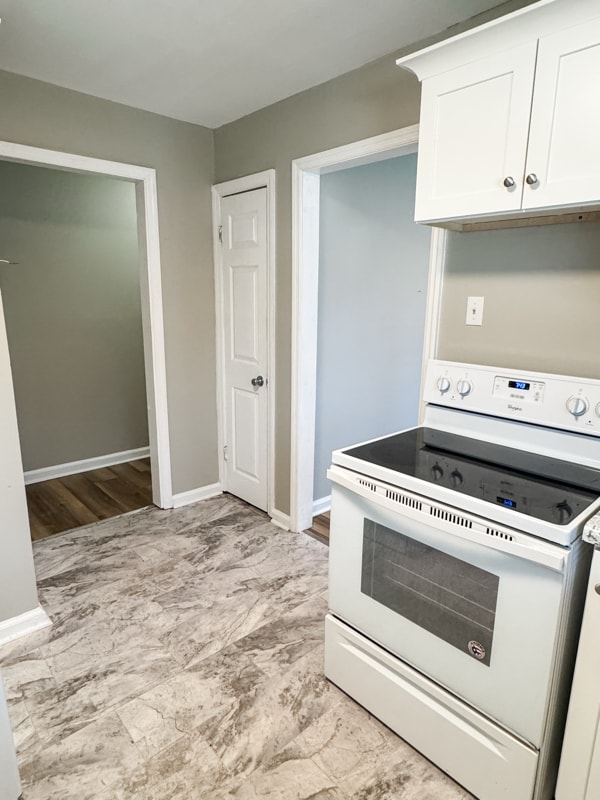 Photo - 504 Sunset Dr